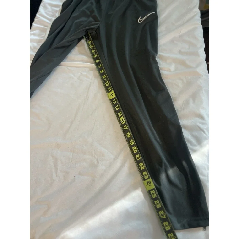 Nike Pants Gray SIZE MED Dri-Fit Elastic Waist Ankle Zip Pockets & Drawstring